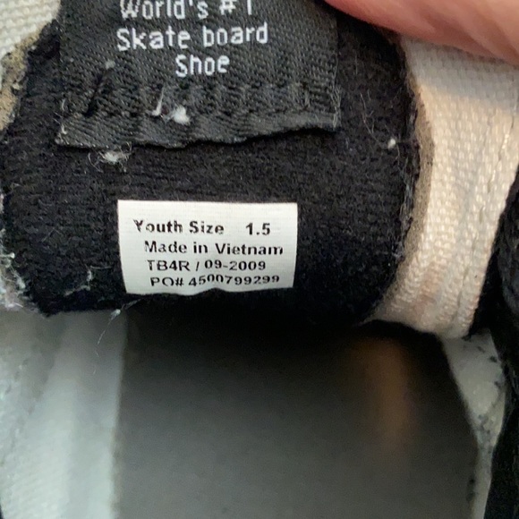 Vans Hi-Top Tennis Shoes - Picture 4 of 6